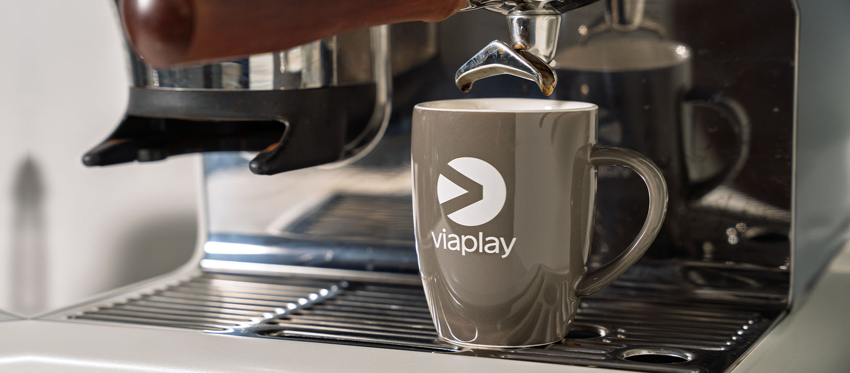 Nieuwe bedrukte kopjes en glazen voor Viaplay